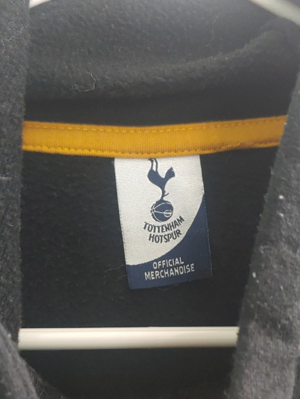 Tottenham Hotspur Official Black Hoodie Unisex Size XL